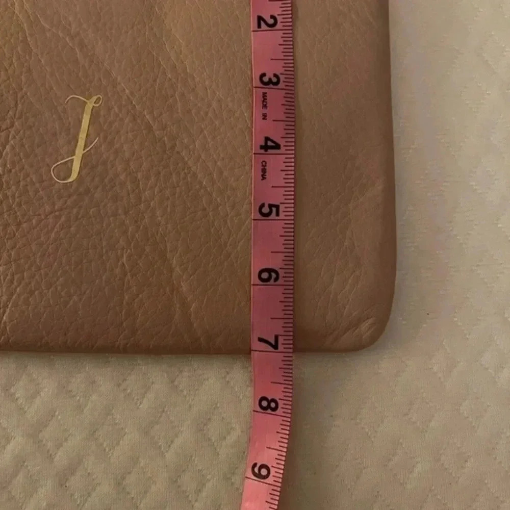 G.I.L.I Light Pink Monogramed “J” Wristlet - Picture 4 of 4
